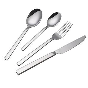 Ensemble de couverts en acier inoxydable argenté d'excellente qualité avec poignée carrée pour la maison et les hôtels ensemble de couverts de vaisselle - Product Image 1