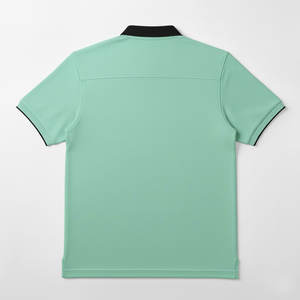 Vêtement tricoté sur mesure minimaliste avec patte de boutonnage discrète et bords finis soignés en polyester/coton pour un look élégant et contemporain pour le bureau ou les soirées. - Product Image 2