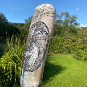 Jarra de Cuerno Vikingo Nórdico Hecha a Mano, Estilo Animal Ecológico, Pulida para Beber Hidromiel, Decoración del Hogar, Celebraciones - Product Image 1