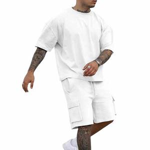 T-shirt à manches courtes de couleur unie pour l'été, 6 poches, ensemble de basket-ball décontracté, deux pièces, respirant, confortable et décontracté. - Product Image 2