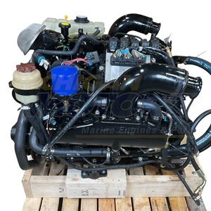 Nuevo motor diésel marino fuera de borda Crusader 8.1L 425HP, combustible eléctrico y de gasolina para navegación - Product Image 4