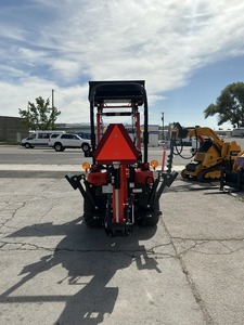 รถแทรกเตอร์ขนาดเล็ก Bad Boyy 1022H พร้อมที่ตักดินและที่ขุดดิน ขาย - Product Image 3