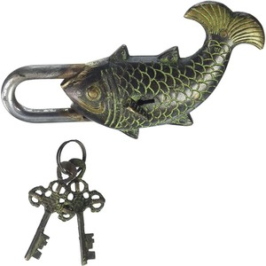 Belle serrure fonctionnelle en laiton pour poisson 2.5 largeur avec 7 clés à collectionner Belles cadenas fonctionnels en laiton - Product Image 1