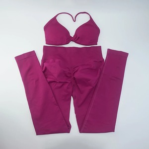 ชุดออกกำลังกายผู้หญิงเอวสูงผ้าระบายอากาศดี สำหรับเล่นกีฬาและโยคะ ผลิตจากผ้าสแปนเด็กซ์/ไนลอน - Product Image 3