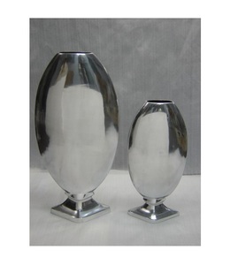 Lot de 2 pots de fleurs modernes de luxe léger en forme de col de cygne, pots décoratifs faits à la main en argent, pour mariage et fête - Product Image 4