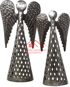 Dernier design Ornement décoratif de Noël fini doré Ornement décoratif de Noël en métal martelé Sculpture de table - Product Image 2