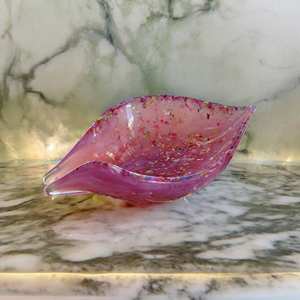 Porte-savon en résine ensemble d'accessoires de salle de bain décoratifs avec porte-savon et forme ronde à la main à bas prix - Product Image 4