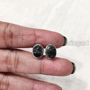 Pendientes de Botón para Mujer, Turmalina Negra Natural en Bruto, Joyería Hecha a Mano para Navidad o Cumpleaños, Plata de Ley 925 - Product Image 1