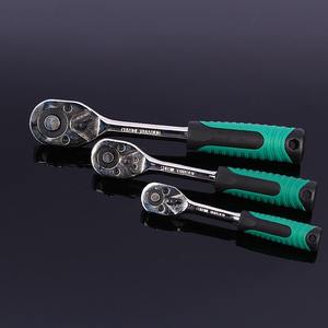 Juego de Llaves de Reparación Automotriz Manual de Acero al Carbono de 121 Piezas, Herramientas de Mano con Dados para el Hogar en Estuche de Plástico, Accesorios de Moda - Product Image 2