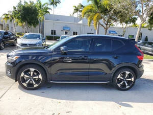 2022 pour Volvo XC40 AWD T5 Momentum 4dr SUV vente en gros voiture d'occasion sans accident pas cher prix sièges en cuir caméra arrière de direction gauche - Product Image 3