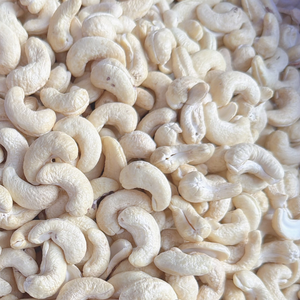 ราคาถูกจากโรงงาน ราคาเม็ดมะม่วงหิมพานต์ทั่วโลก เม็ดมะม่วงหิมพานต์อบและบรรจุภัณฑ์ W210 ซานติโก เวียดนาม พร้อมภาษีฟรี - Product Image 1