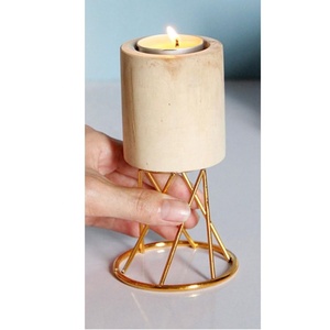 Support de bougie en métal de cadre de fil décoratif de support de bougie pour allumer la décoration de table vente chaude en bas quantité minimale de commande - Product Image 4