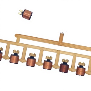 Service d'overmoulage basse pression OEM pour connecteurs de batteries de véhicules électriques - Product Image 1