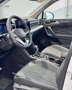 2025 2.0T 380TSI 4WD R-line 7-DCT 7 Asientos en perfecto estado, listo para enviar - Product Image 3