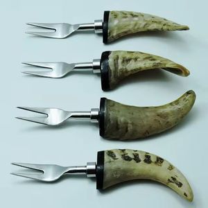 Couverts en acier inoxydable personnalisés de haute qualité cadeau élégant avec poignée de conception de corne de brûlure bouton arrière en métal pour un usage domestique - Product Image 6