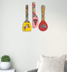 Rajasthani วัฒนธรรมแขวนผนังไม้ช้อนสำหรับบ้าน | สำนักงาน | ห้องนั่งเล่น | ของขวัญ | รายการตกแต่งที่ทันสมัย - Product Image 3