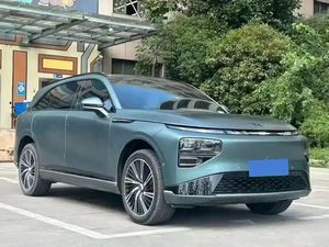 Smart EV 2024 ax 800V XNGP SUV haut de gamme, sans accident et prêt à être expédié. - Product Image 2