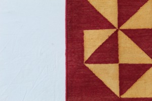 Alfombra Dhurrie de algodón tejida a mano personalizada 2,5x6 pies patrón geométrico en zigzag en varios colores decoración del hogar técnica trenzada - Product Image 2