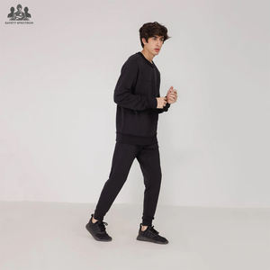 Ensemble de survêtement sportif décontracté pour homme, hiver |   Ensemble d'entraînement deux pièces |   Coupe classique |   Motif uni |   Écologique |   Fournisseur OEM - Product Image 3