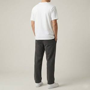 Jogging pour homme en molleton de coton de 400 g/m², coupe droite structurée, streetwear de haute qualité, imperméable et respirant - Product Image 2