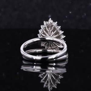 แหวนหมั้นเพชรเม็ดลูกแพร์สุดหรูพร้อมแหวนแต่งงานครึ่งนิรันดร์แหวนทอง10K - Product Image 3