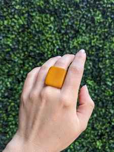 ¡Novedad de 2025! Anillo de dedo índice de resina de color Macaron geométrico Simple, anillos de estilo Ángel acrílico transparente - Product Image 4