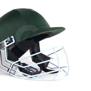 Casque de cricket léger assurant la sécurité, la qualité supérieure, le confort et la confiance pendant chaque match - Product Image 6