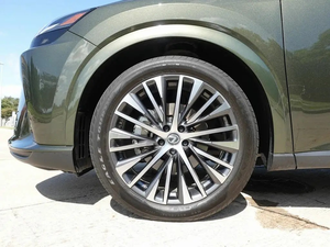 Lexus RX 350 Premium 2024 d'occasion en excellent état, conduite à gauche, sièges en cuir, 5 places, caméra de recul, Euro IV, ESC, 75 001-100 000 milles, essence - Product Image 5