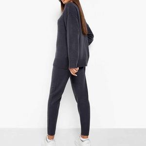 เสื้อสเวตเตอร์แบบสวมหัวคอกลมสีพื้นผ้าขนแกะขนาดใหญ่สวมใส่สบายสำหรับผู้หญิงสวมใส่ทุกวัน - Product Image 3