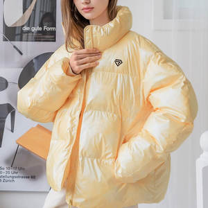 Chaqueta de Invierno Acolchada de Lujo para Mujer, Talla Grande, Forro de Piel, Satén, Impermeable, Reversible, Gruesa y Ligera, con Impresión de Logotipo Personalizado - Product Image 4