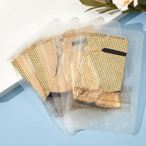 Golden Beauty Liquid Multi Repair Sheet Facemask Todo Tipo de blanqueamiento de la piel y tratamiento de belleza reafirmante - Product Image 1