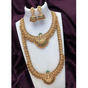 Joyería del templo chapado en oro Lakshmi collar conjunto diosa antigua Lakshmi moneda collar con pendientes para mujer - Product Image 1