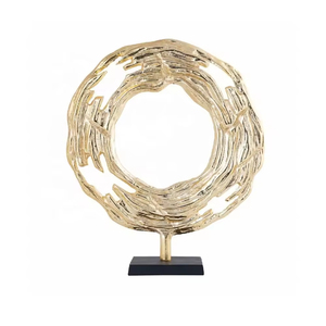 Figuritas y esculturas abstractas con acabado dorado para escritorio de oficina, escultura hecha a mano de aluminio, estatua de mesa decorativa - Product Image 3