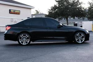 BEST SELLING 2016 B M W 340i xDrive Sedan Turbo 6-Cylindres, Transmission intégrale, Intérieur rouge corail - Product Image 4