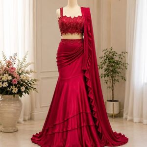 Entra a cada ocasión con una elegancia real en este magnífico Lehenga Saree de diseñador. Una combinación perfecta de encanto tradicional. - Product Image 2