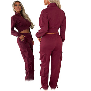 Ensemble de survêtement pour femme avec sweat à capuche zippé court et pantalon cargo en molleton de coton, tenue deux pièces streetwear, vente en gros OEM - Product Image 3