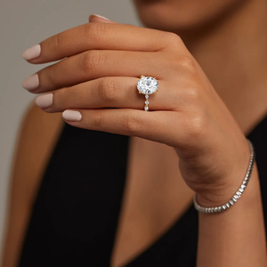 Timeless 925 Silver Fine Ring Luxury Lab Grown Diamond pour la proposition de mariage de fiançailles et la conception de halo caché d'anniversaire - Product Image 1