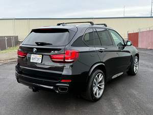 BMW X5 xDrive50i 2016, V8 biturbo, transmission intégrale, pack M Sport, parfaitement fonctionnel, sans accident. - Product Image 6