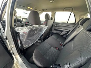 SUPER CLEAN TO-YO-TA RA-I-ZE LI--MITED TRANSMISSION AUTOMATIQUE 4 CYLINDRES SIÈGES EN CUIR - Product Image 3