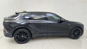 บิลด์ สแตนดาร์ด 2024 LYRIQ สปอร์ต 1 - Product Image 2