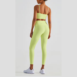 Vente en gros de haute qualité 80% nylon 20% spandex pantalons de yoga fitness pour femmes leggings de sport d'entraînement adaptés à l'âge pour adultes - Product Image 4