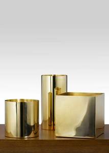 Premium Vantage Fancy Modern Hot Luxury Aluminio Esmalte Florero Espiral en relieve Fancy Metal Hogar y boda Florero de piso - Product Image 4