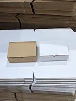 Op maat bedrukte milieuvriendelijke golfkartonnen dozen |   3-laags/5-laags extra sterke verzenddozen vierkleurenprint magnetisch