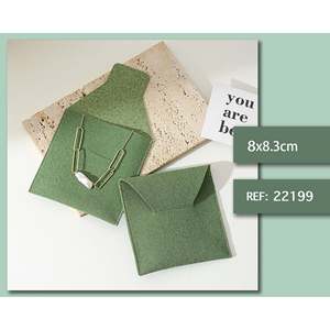 ถุงของขวัญผ้าใยสังเคราะห์8x8.3ซม. - Product Image 1