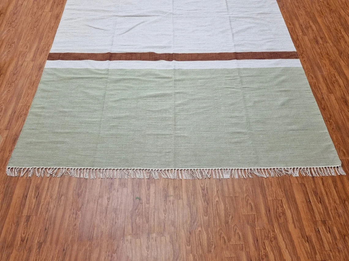 Identique à l'image