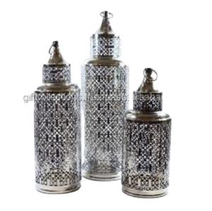 Linternas de metal personalizadas de diseño único Portavelas de plástico Tarros de velas en varios colores Tamaños Formas a un precio razonable - Product Image 1