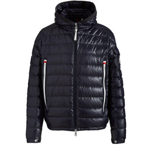 Veste matelassée personnalisée pour hommes et femmes Veste en nylon noir uni à manches bouffantes OEM pour l'hiver Vestes d'automne à capuche gonflées - Product Image 3