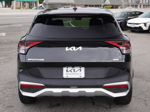 2023 ซปอร์ตเทจ ไฮบริด LX AWD พวงมาลัยซ้าย ล้อแม็กซ์สีดำขนาด R17 เบาะหนัง ระบบนำทางอัตโนมัติ สตาร์ทเครื่องยนต์ด้วยรีโมท ซันรูฟ - Product Image 3
