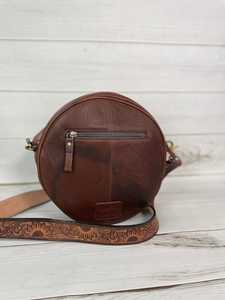 Poils en peau de vache florale occidentale de qualité supérieure sur sac à bandoulière de luxe pour femmes avec conception florale et solitaire usinée à la main prêt à stocker des sacs - Product Image 4
