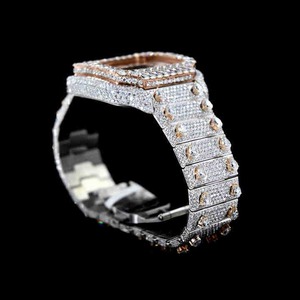 Montres de luxe pour hommes personnalisées en usine, entièrement serties de diamants de laboratoire, cadran arabe à deux pierres, clarté VVS, cadran carré en acier et verre, Miyota - Product Image 2
